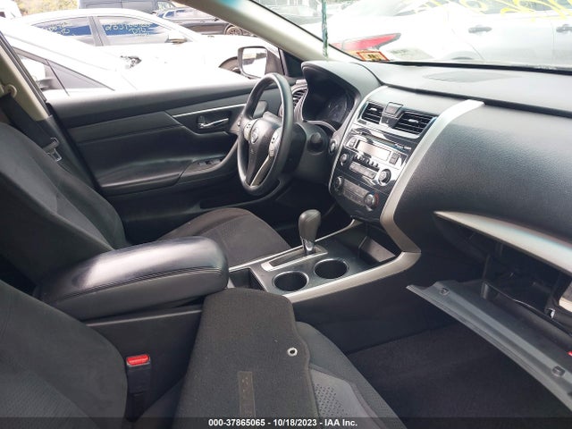 Nissan Altima 2.5 S 2015 1N4AL3AP9FC479931 Image 5