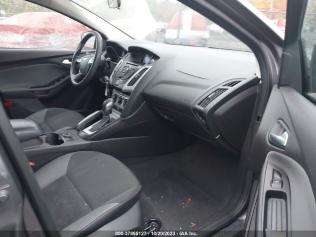 1FADP3K20EL125623 Ford FOCUS SE