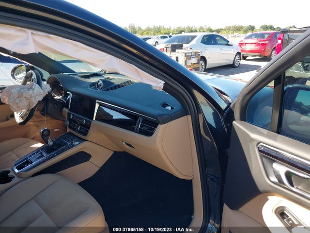 2021 PORSCHE MACAN WP1AA2A5XMLB09477 Photo 4