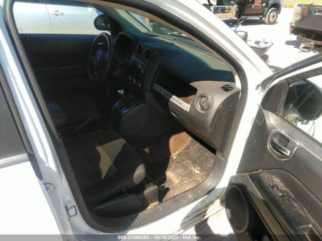 1C4NJCBA7ED545333 Jeep Compass Altitude