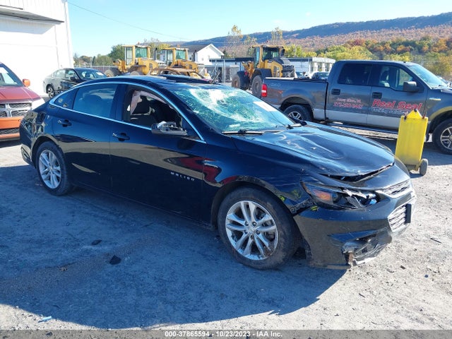 2018 1G1ZD5ST1JF154904 main image