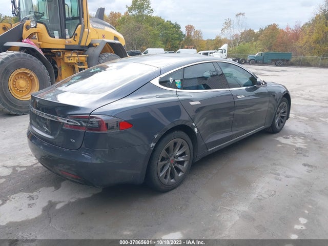 Tesla Model S 60/75 2017 5YJSA1E13HF181542 Image 4