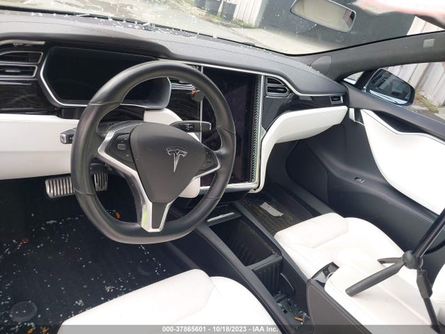 Tesla Model S 60/75 2017 5YJSA1E13HF181542 Image 5