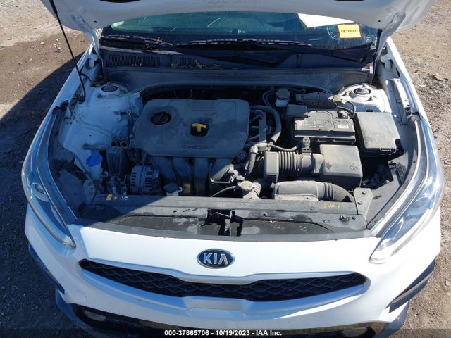 2019 KIA FORTE LXS VIN: 3KPF24AD4KE074917