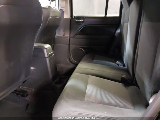 1C4NJRFB9HD153657 Jeep Patriot Latitude 4x4