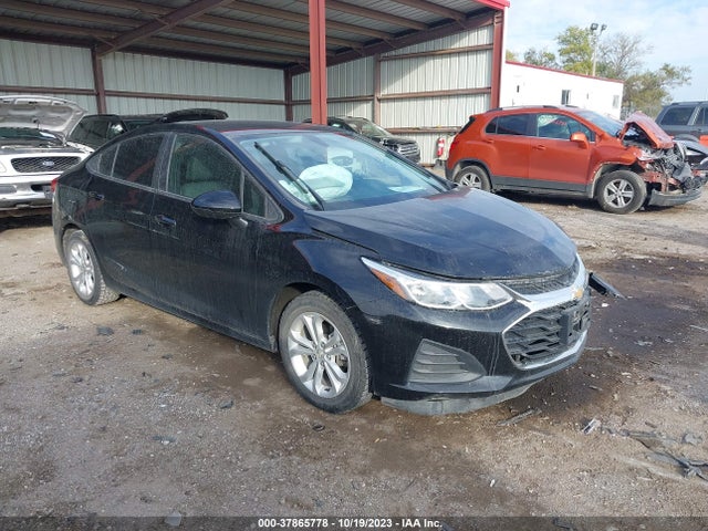 Chevrolet CRUZE LS 2019 1G1BC5SM9K7151208 Image 1