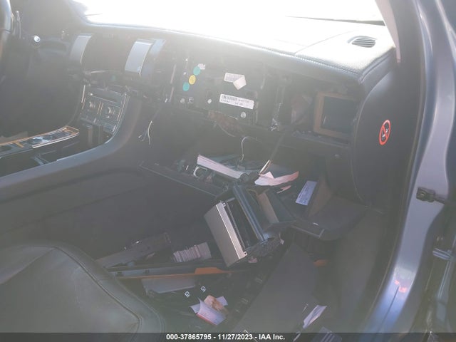 2009 JAGUAR XF SAJWA05B39HR13580 Photo 5