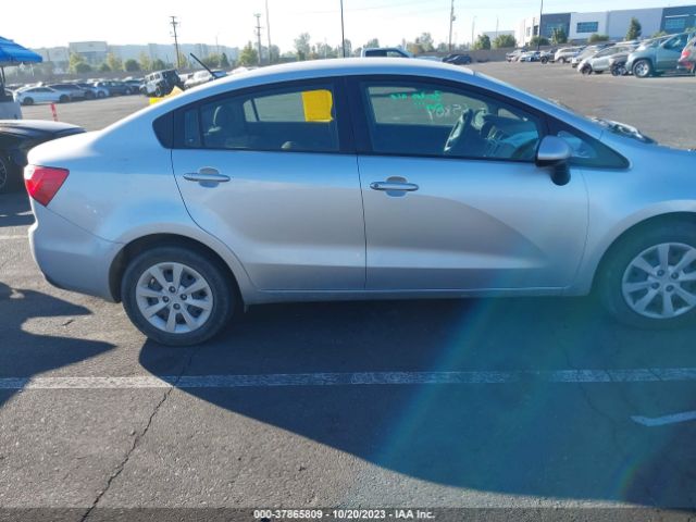 KNADM4A39F6527429 KIA RIO LX