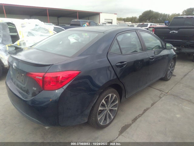 Toyota COROLLA SE 2018 5YFBURHE4JP795594 Image 4