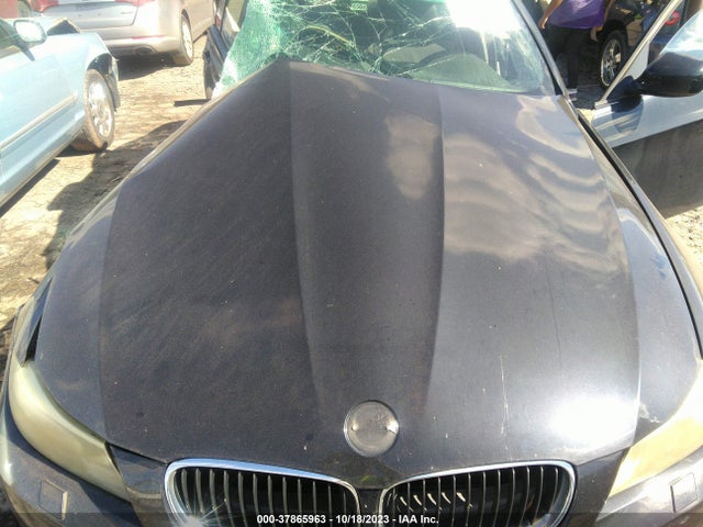 2009 BMW 328I VIN: WBAPH735X9E125575
