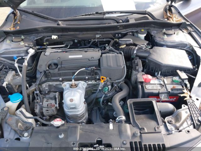 1HGCR2F31HA108649 Honda Accord Sedan Lx