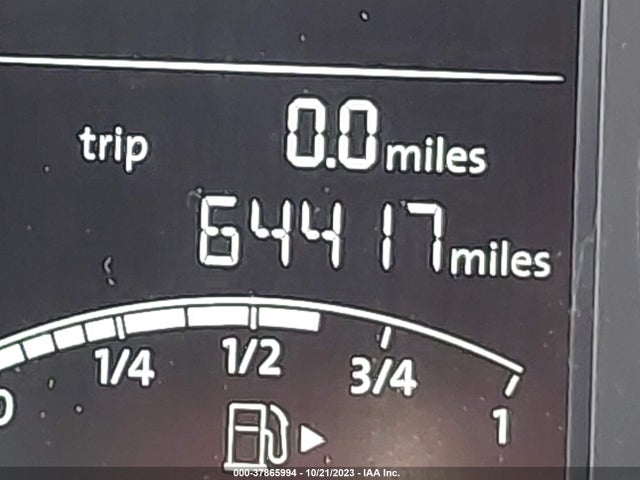 2015 VOLKSWAGEN JETTA SEDAN 1.8T SE W/CONNECTIVITY VIN: 3VWD07AJ1FM300215