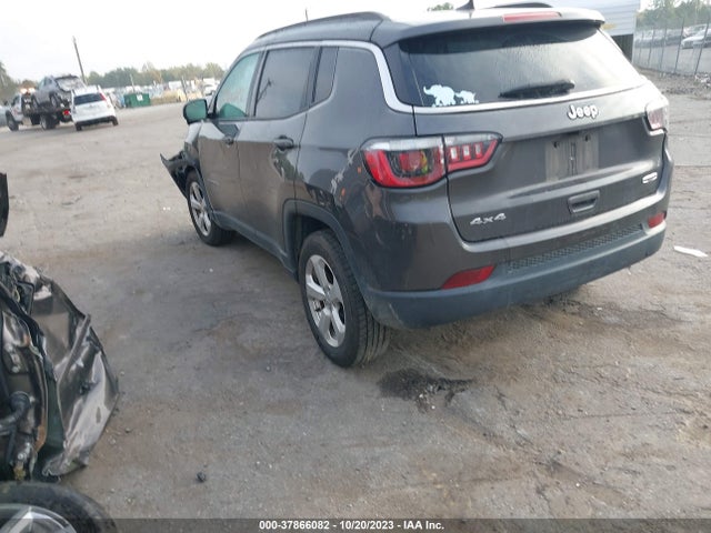 Jeep Compass Latitude 2017 3C4NJDBB0HT641835 Image 3