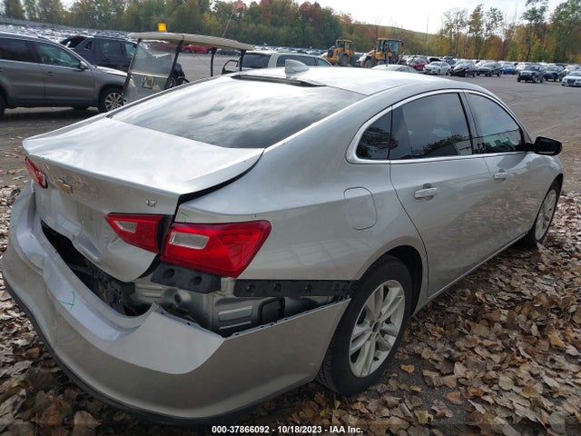 Chevrolet MALIBU LT 2018 1G1ZD5ST8JF117414 Image 4