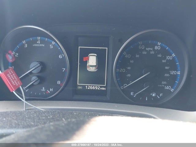 Toyota RAV4 LE 2017 2T3BFREV4HW607638 Image 15
