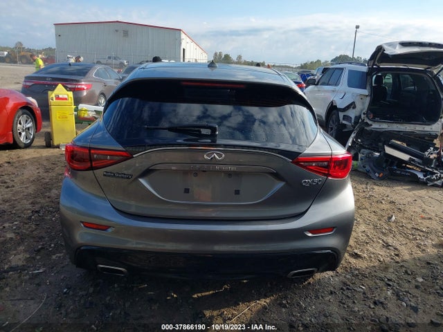 Infiniti Qx30 Pure 2018 SJKCH5CP6JA003330 Image 16