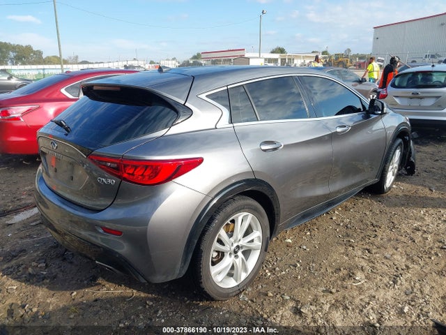 Infiniti Qx30 Pure 2018 SJKCH5CP6JA003330 Image 4