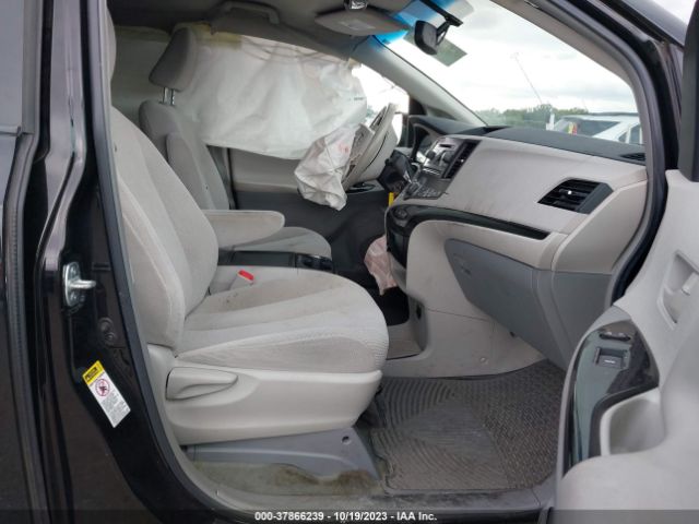5TDKK3DC5ES413397 Toyota Sienna Le V6 8 Passenger