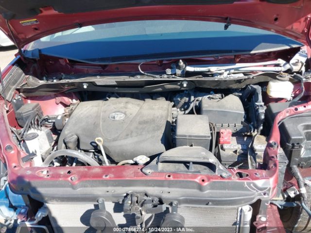 5TDYZ3DC2KS015842 Toyota Sienna Xle 8 Passenger