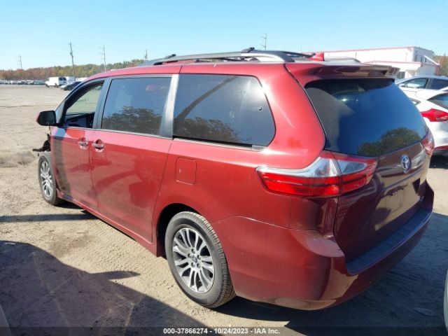 5TDYZ3DC2KS015842 Toyota Sienna Xle 8 Passenger