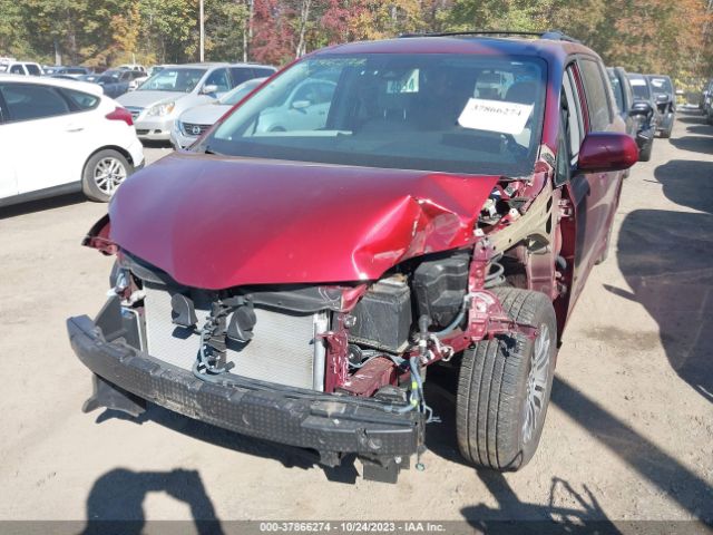 5TDYZ3DC2KS015842 Toyota Sienna Xle 8 Passenger