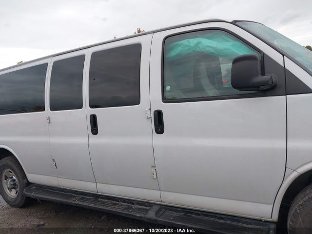 Chevrolet Express Passenger Lt 2020 1GAZGPFG0L1175517 Image 13