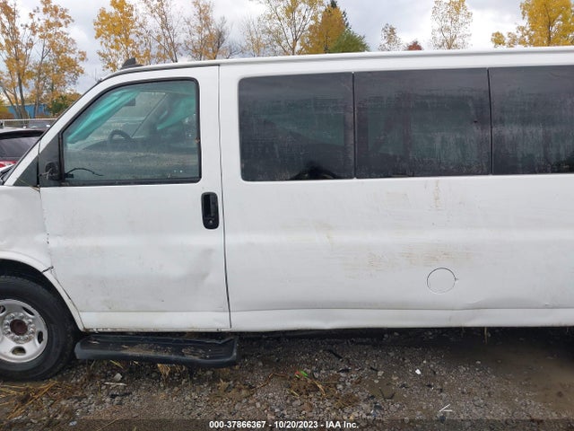 Chevrolet Express Passenger Lt 2020 1GAZGPFG0L1175517 Image 14