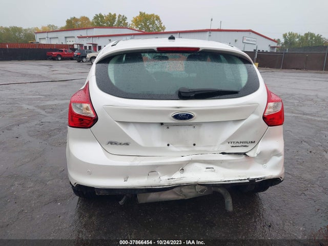 2014 FORD FOCUS VIN: 1FADP3N25EL254128