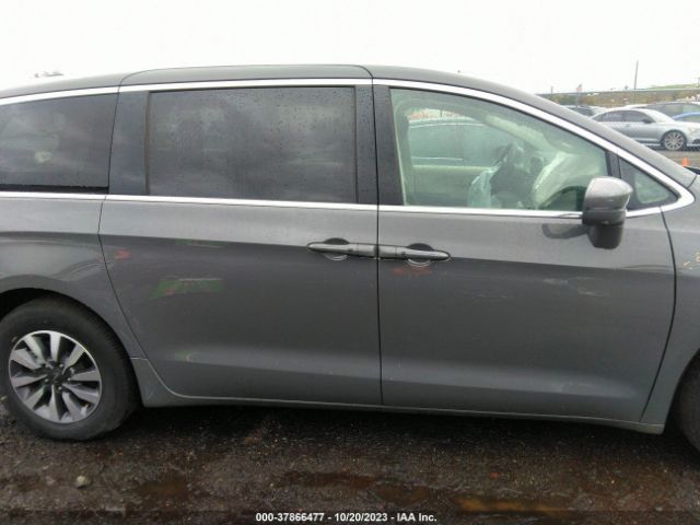 2C4RC1L75NR173491 Chrysler Pacifica Hybrid Touring L