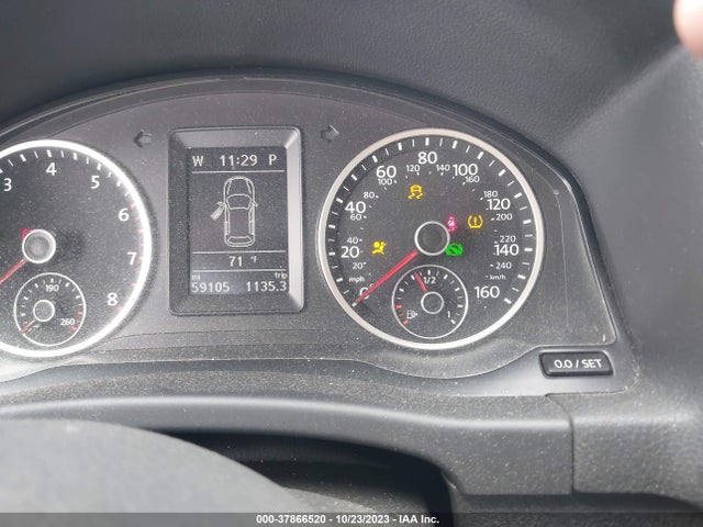 WVGAV3AX8EW589592 Volkswagen TIGUAN S