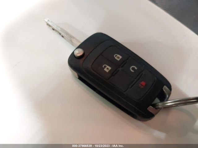 2GNALCEK6H1586041 Chevrolet EQUINOX LT