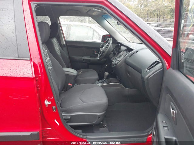 2011 KIA SOUL VIN: KNDJT2A27B7348525