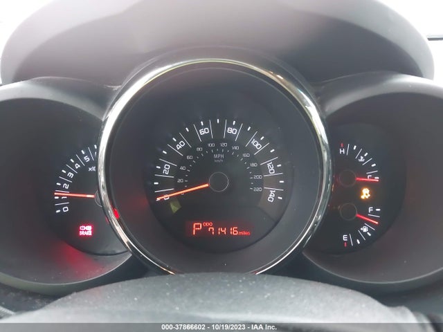 2011 KIA SOUL VIN: KNDJT2A27B7348525