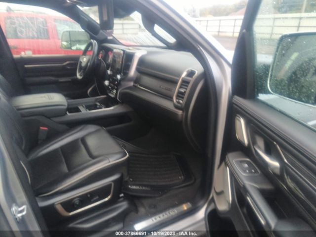 2020 RAM 1500 1C6SRFPT1LN199625 Photo 4