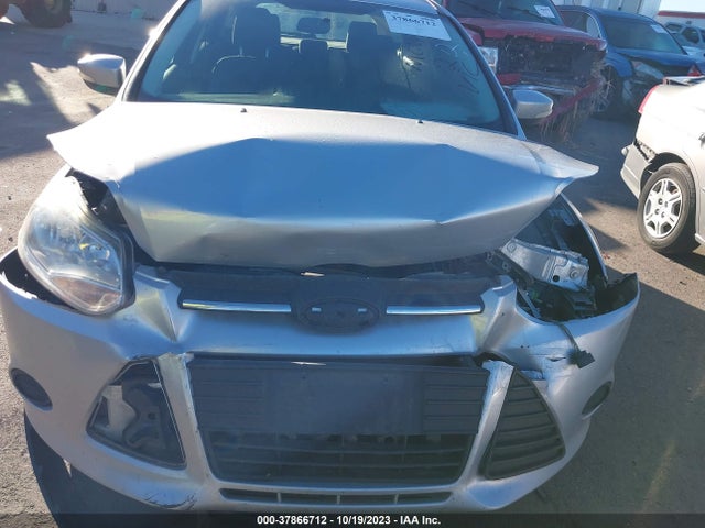 Ford FOCUS SE 2014 1FADP3K26EL255292 Image 11