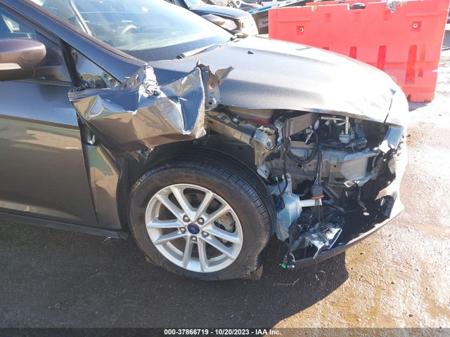 Ford FOCUS SE 2016 1FADP3F21GL346287 Image 6