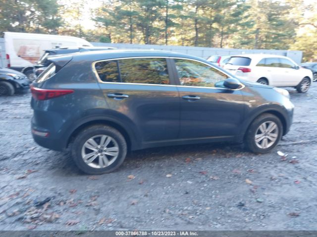 KNDPMCAC0H7163375 KIA Sportage Lx