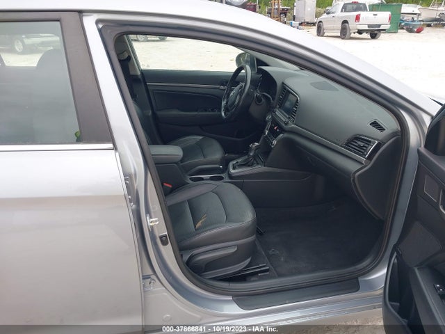2017 HYUNDAI ELANTRA 5NPD84LF4HH028013 Photo 4