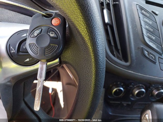 1FMCU0G94GUB16242 Ford ESCAPE SE