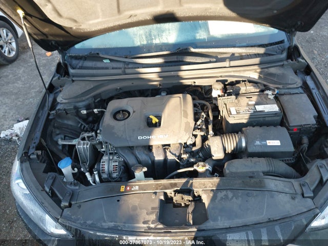 2018 HYUNDAI ELANTRA SEL VIN: 5NPD84LF4JH307502