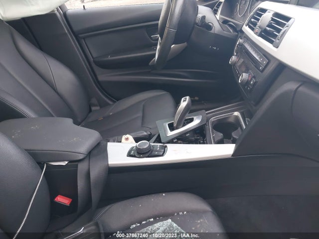 BMW 320i Xdrive 2014 WBA3C3G51ENS69445 Image 5