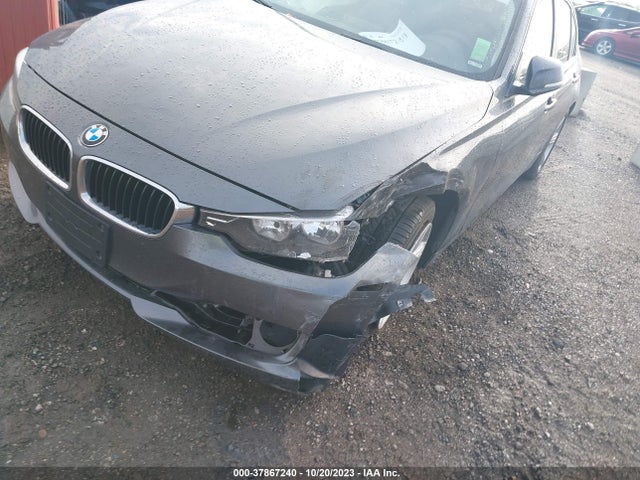 BMW 320i Xdrive 2014 WBA3C3G51ENS69445 Image 6