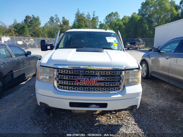 2013 GMC SIERRA 2500HD DENALI VIN: 1GT125E80DF115484