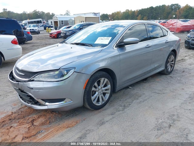 Chrysler 200 Limited 2015 1C3CCCAB9FN574067 Image 2