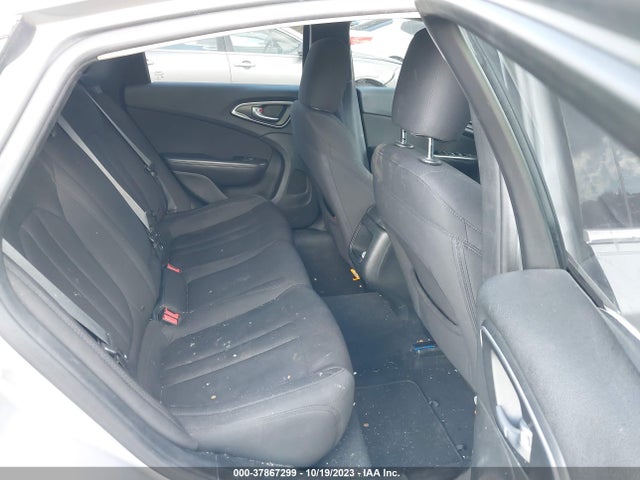 Chrysler 200 Limited 2015 1C3CCCAB9FN574067 Image 8