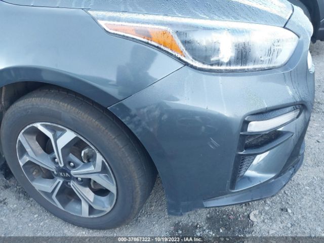 3KPF24AD5ME316407 KIA Forte Lxs