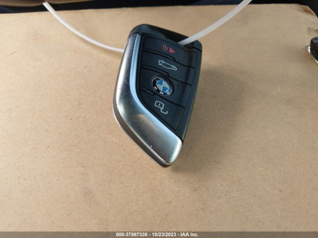 3MW5R1J08M8C18373 BMW 330I