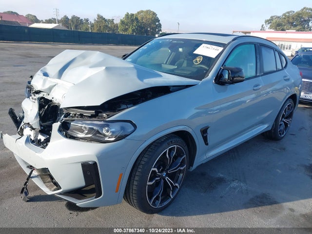BMW X4 M 2023 5YM23EC08P9P27702 Image 2