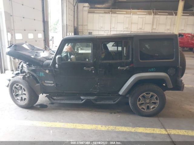 1C4BJWDG3EL232498 Jeep Wrangler Unlimited Sport