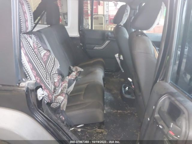 1C4BJWDG3EL232498 Jeep Wrangler Unlimited Sport